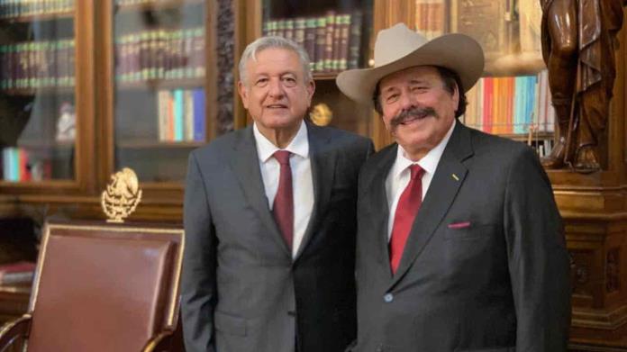 Respalda AMLO a Guadiana como candidato de Morena en Coahuila Respalda AMLO a Guadiana como candidato de Morena en Coahuila