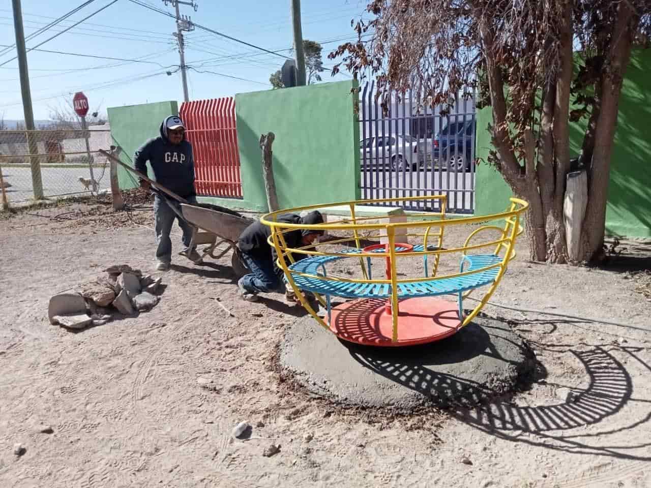 Agradecen  a Beto obras en el kínder