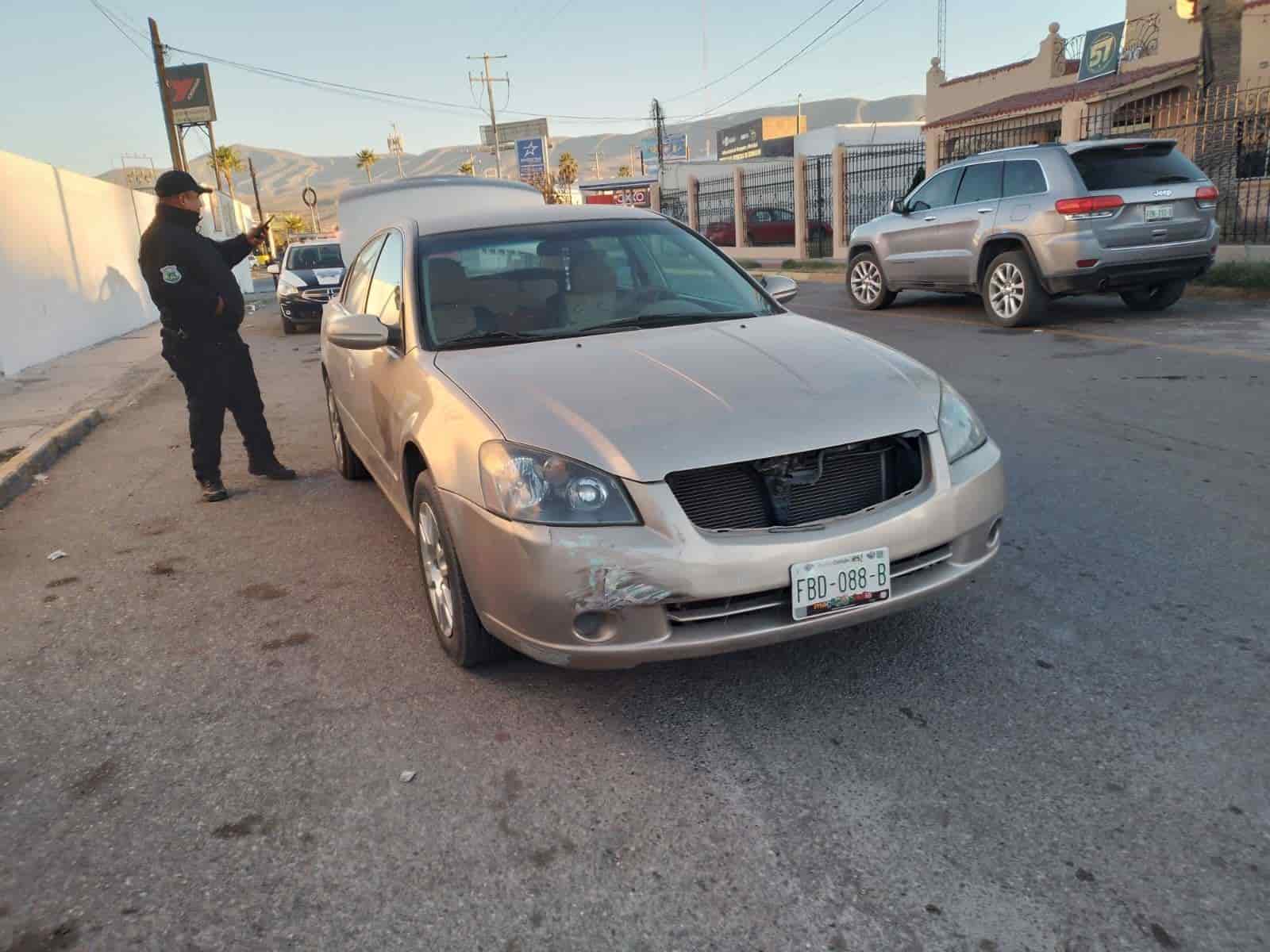 Enfurece conductora por choque ‘balín’