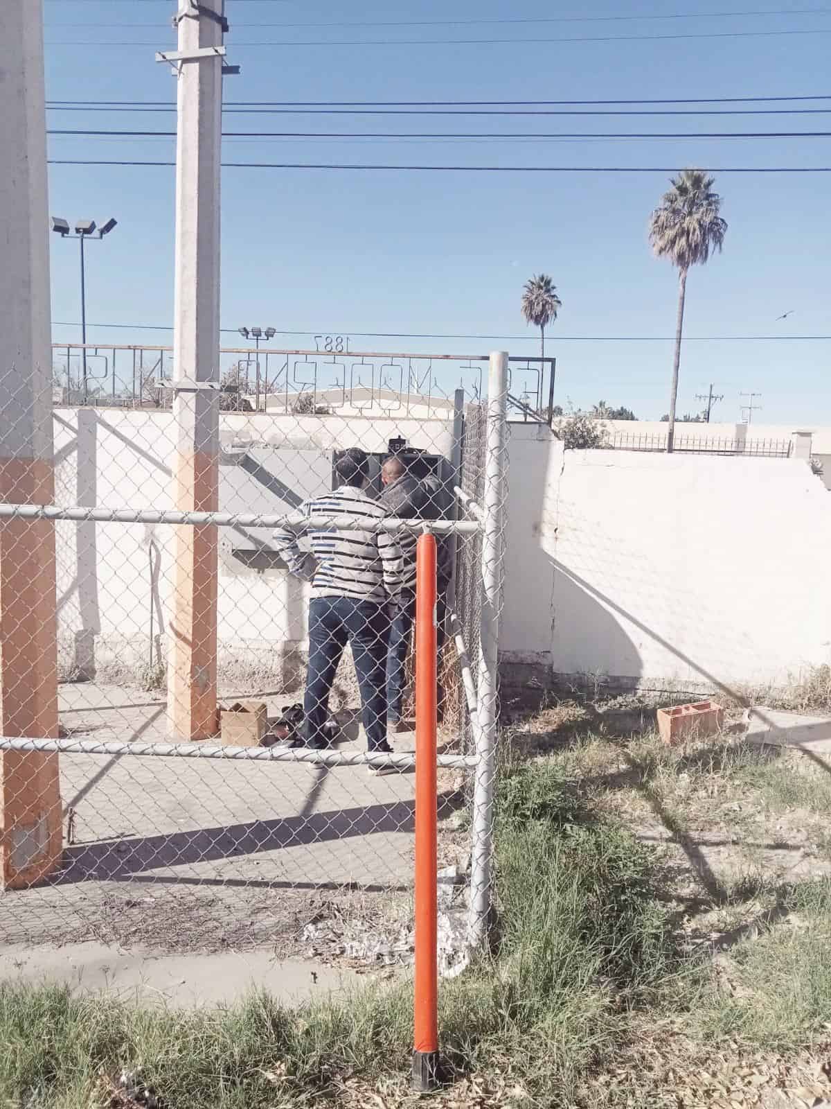 Ponen cableado a la Escuela Moderna