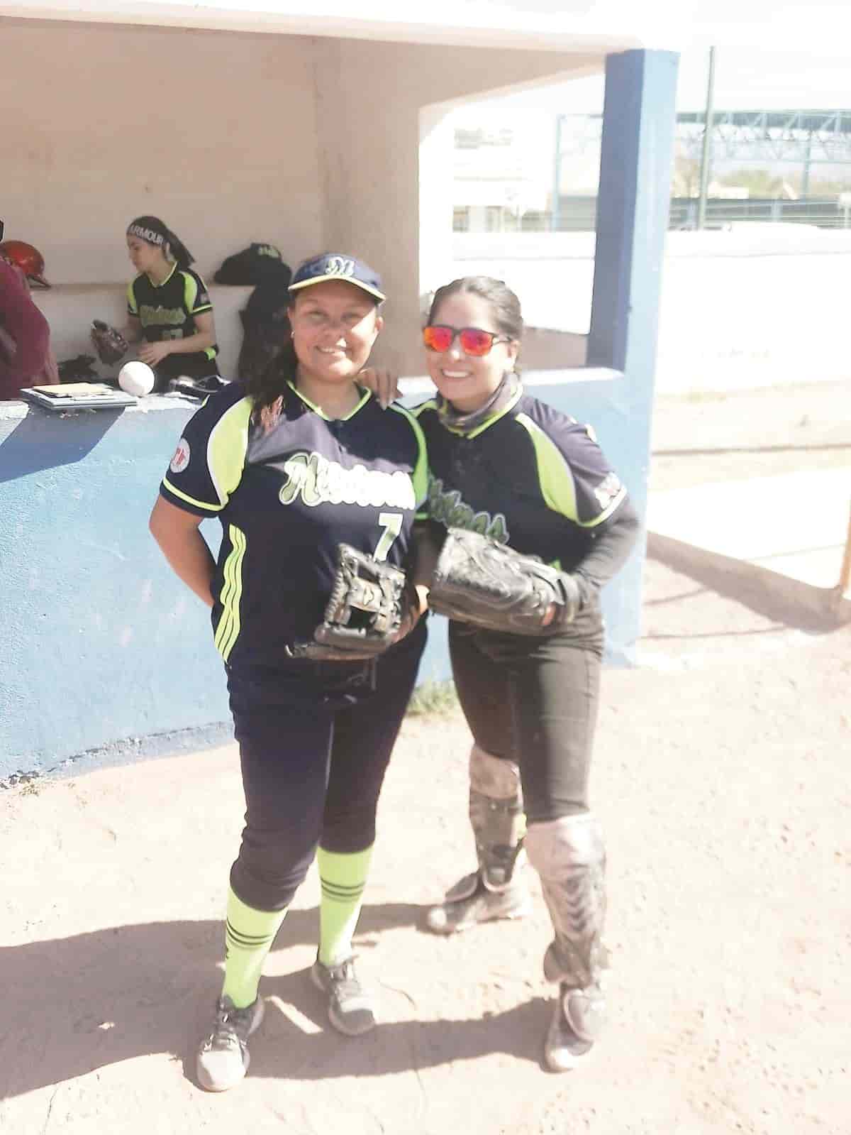 Las del mitote les quitan lo Tercas