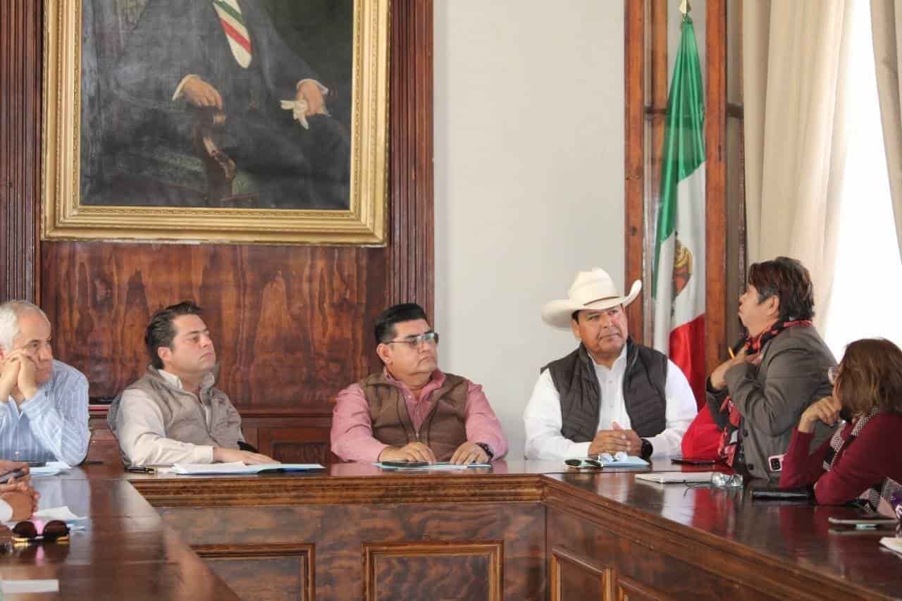 Anuncian acuerdo para escrituración