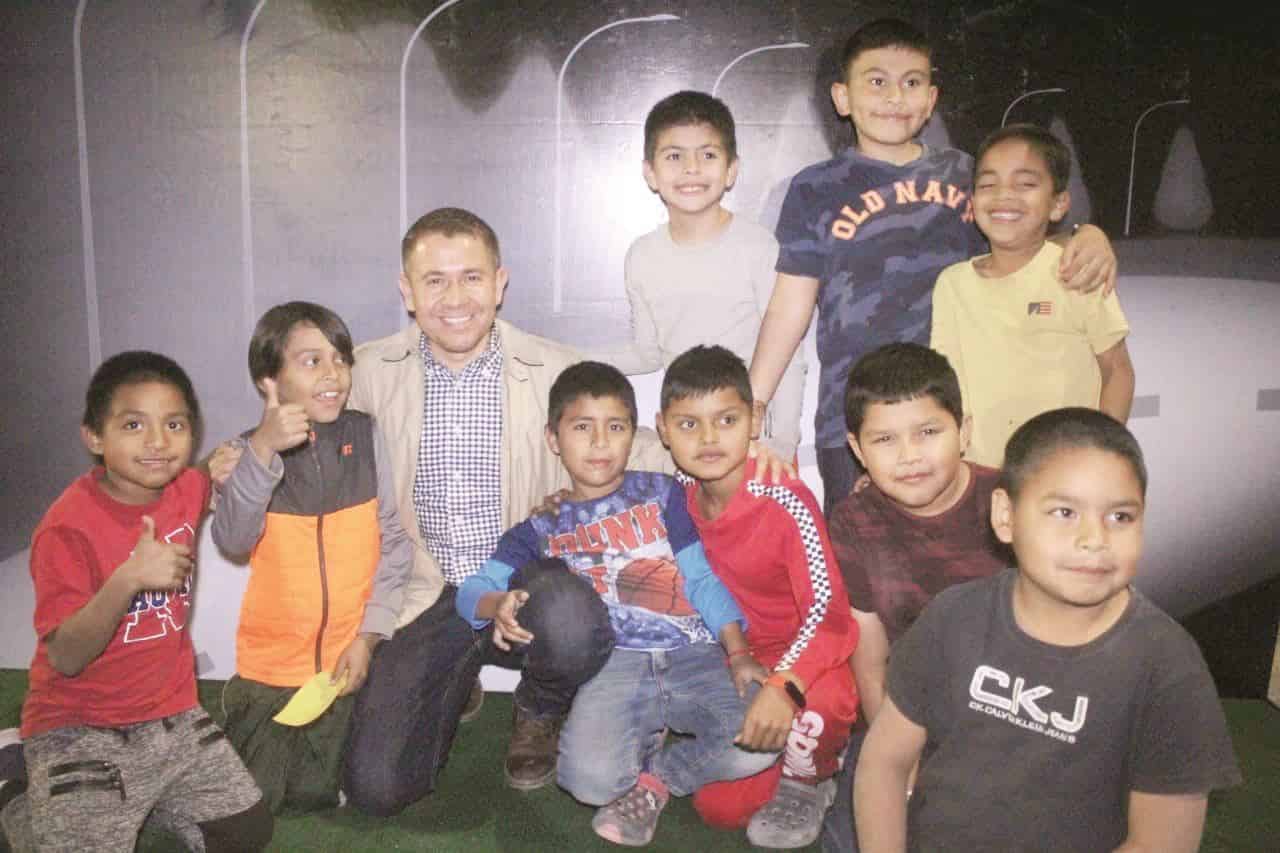 Ilumina Hugo Los Nogales