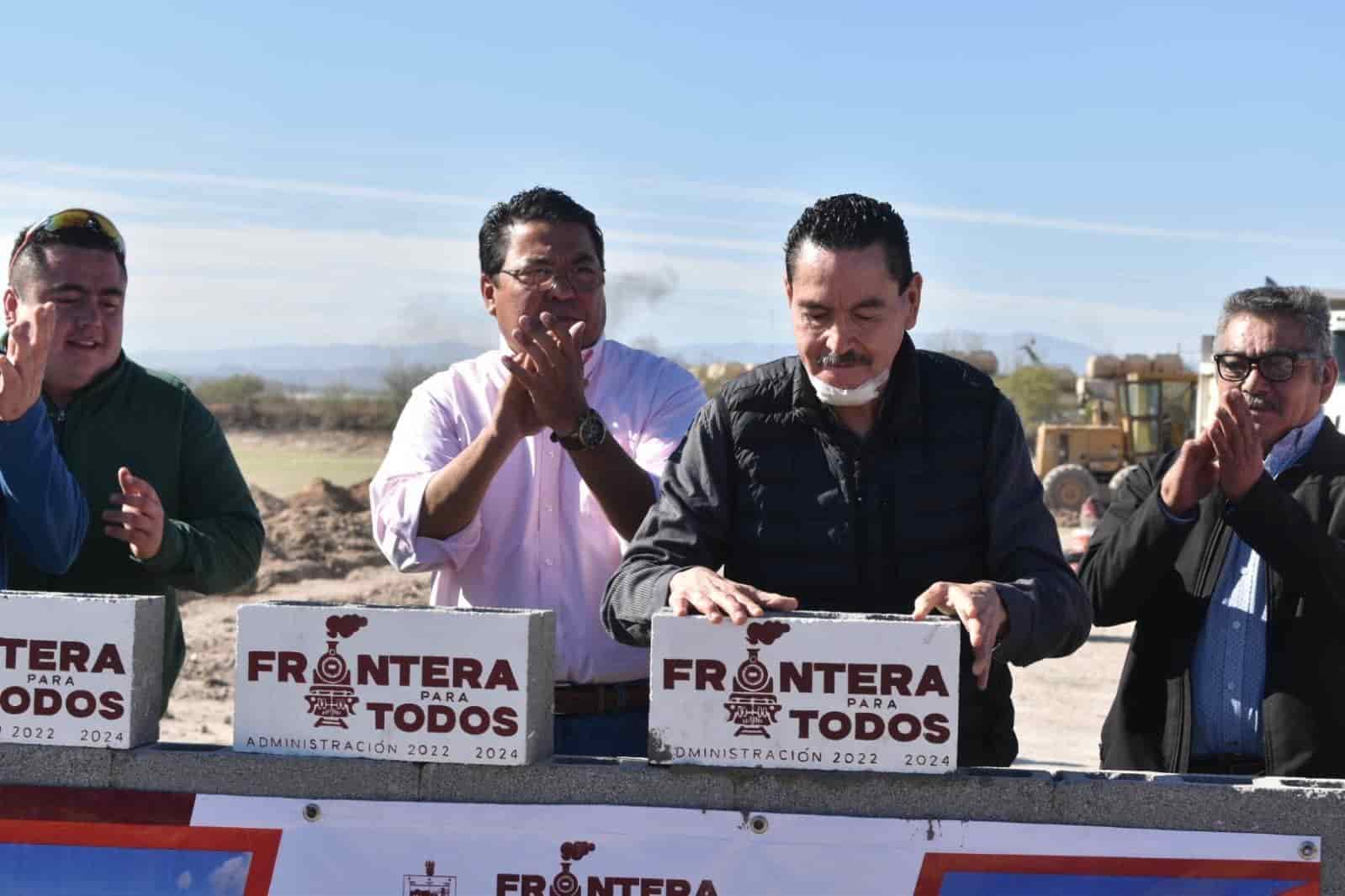 Arranca construcción de Unidad Deportiva