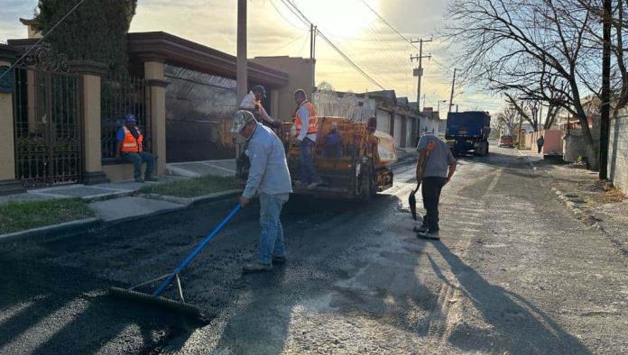 Implementan programa de recarpeteo y bacheo 