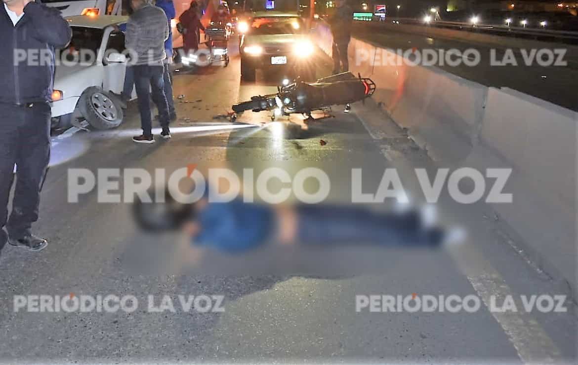 Casco salva vida a motociclista