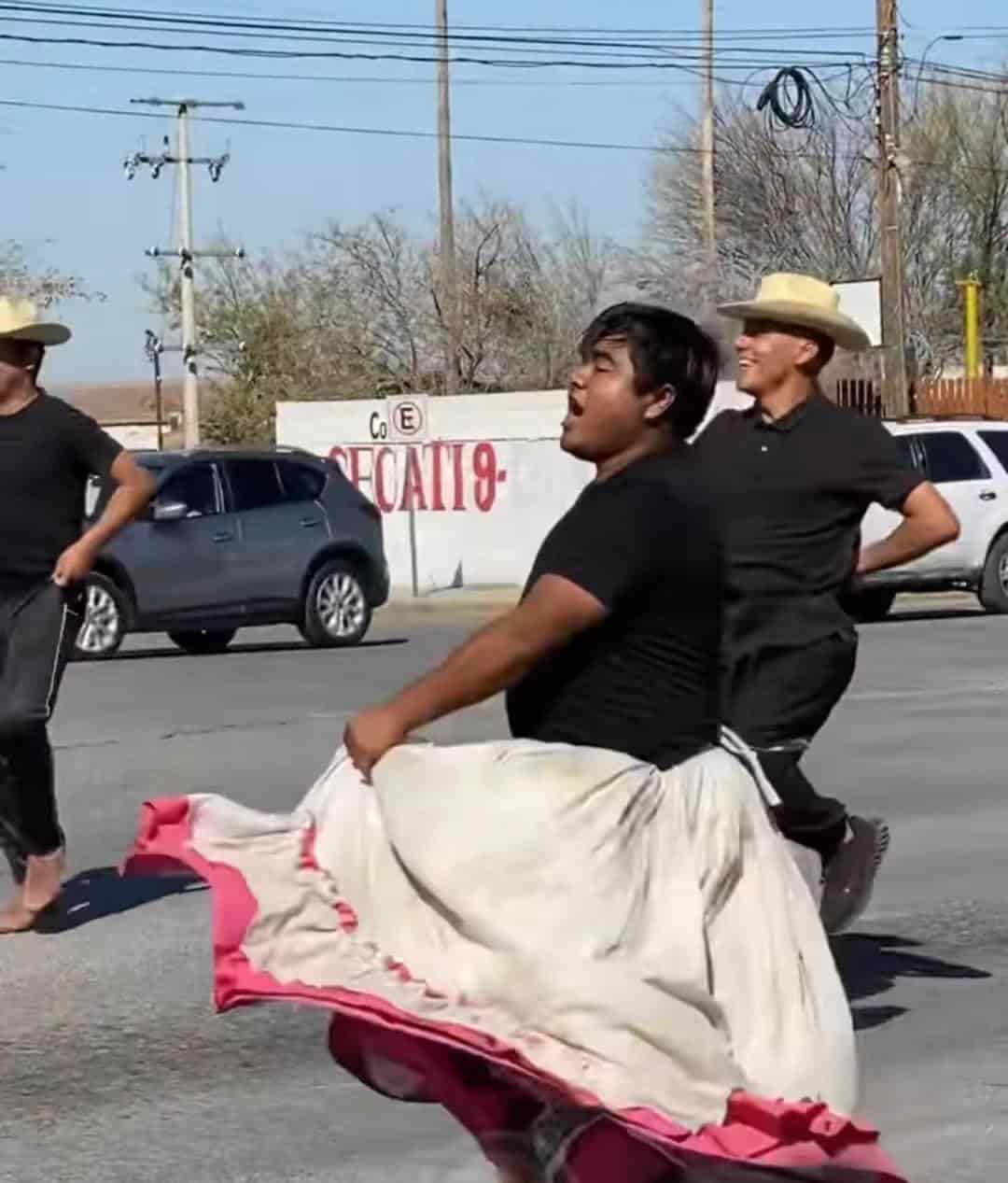 “Una falda no nos define” 