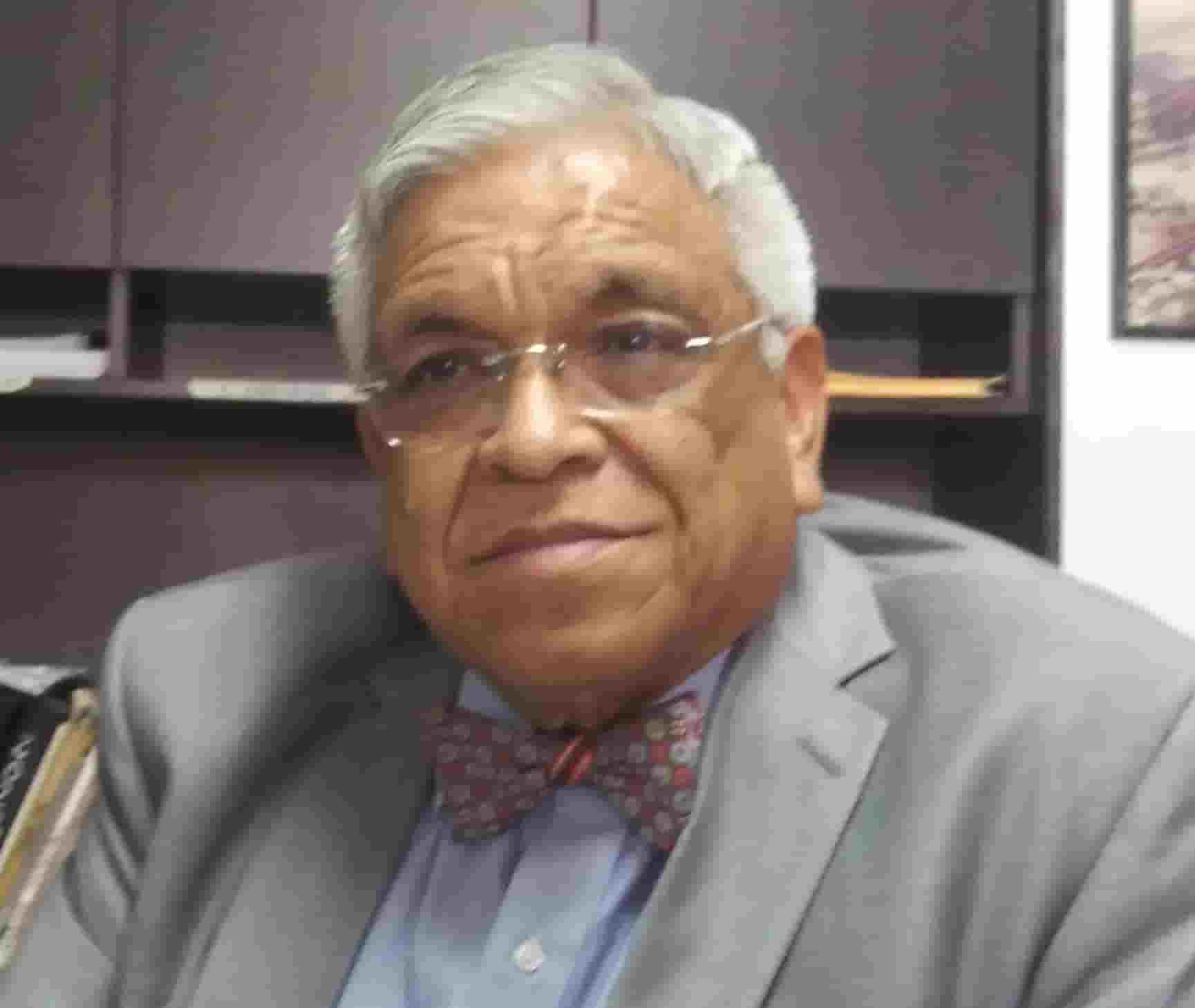 Presentará el escritor Ramiro Flores Morales su libro Juan Hernández García, un héroe desconocido.