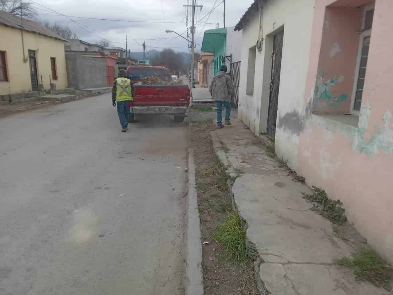 Embellece alcaldesa Plazas de Múzquiz