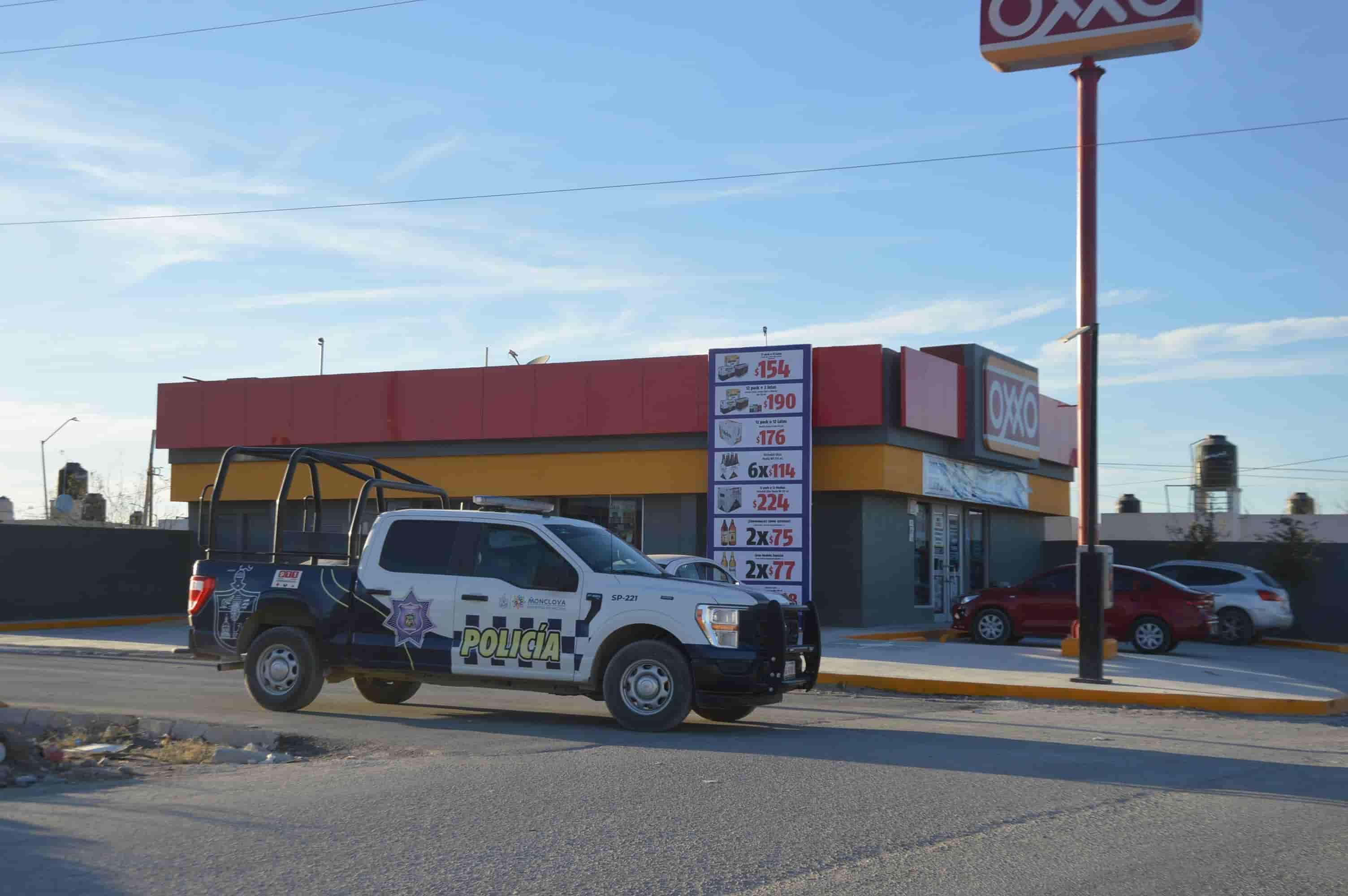 Los elementos de la Policía Preventiva arribaron al lugar para ubicar al ladrón.