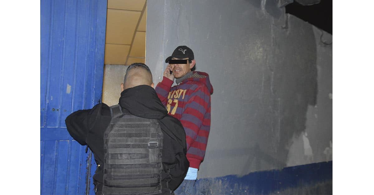 El sujeto fue detectado drogado en la colonia Colinas de Santiago.