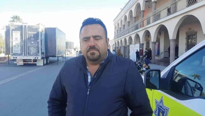 Descuentan refrendo a los taxistas