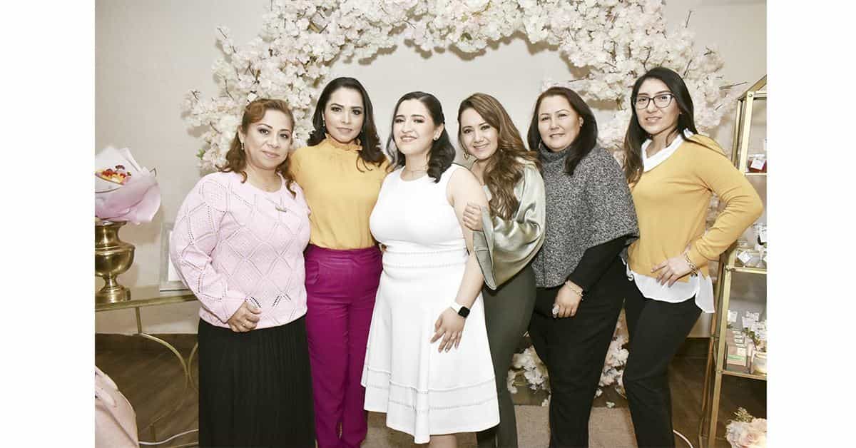 Karina despide su soltería.