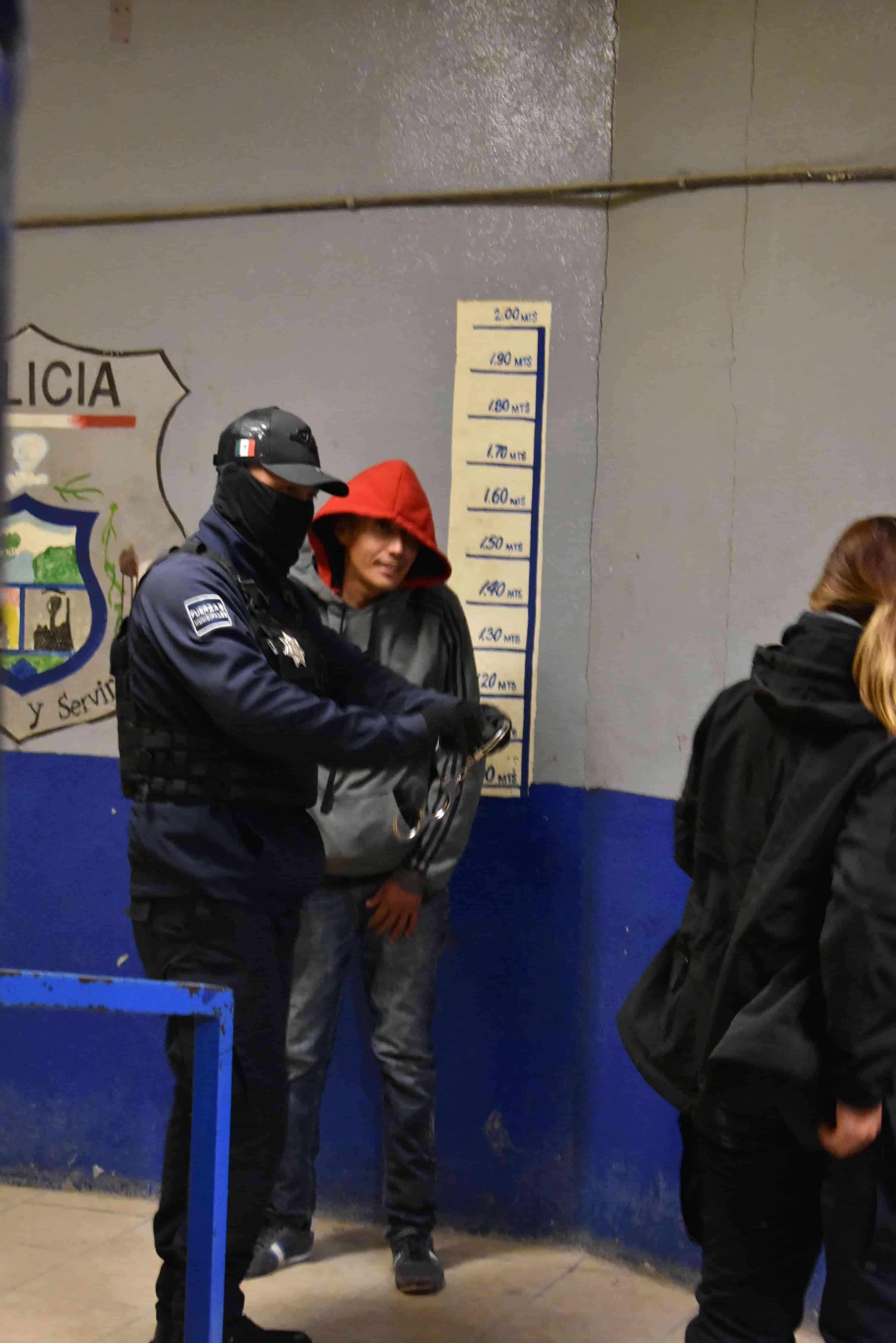 Detienen a ladrón 