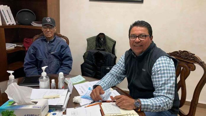 Roberto Piña apoyó concurso de Escolta