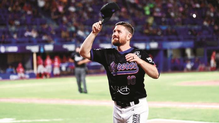 Josh Lowey más cerca del retiro