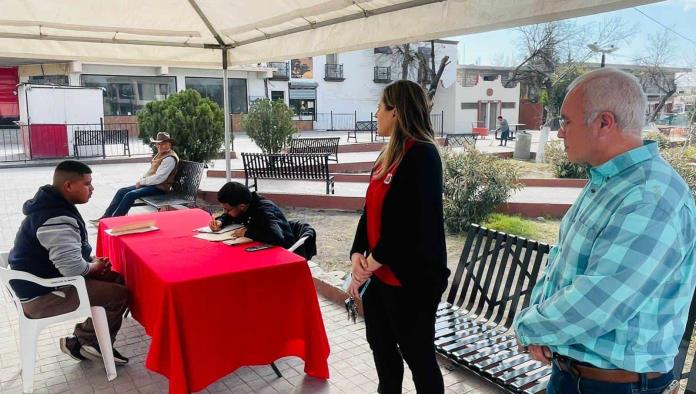 Trinity mantiene contrataciones 