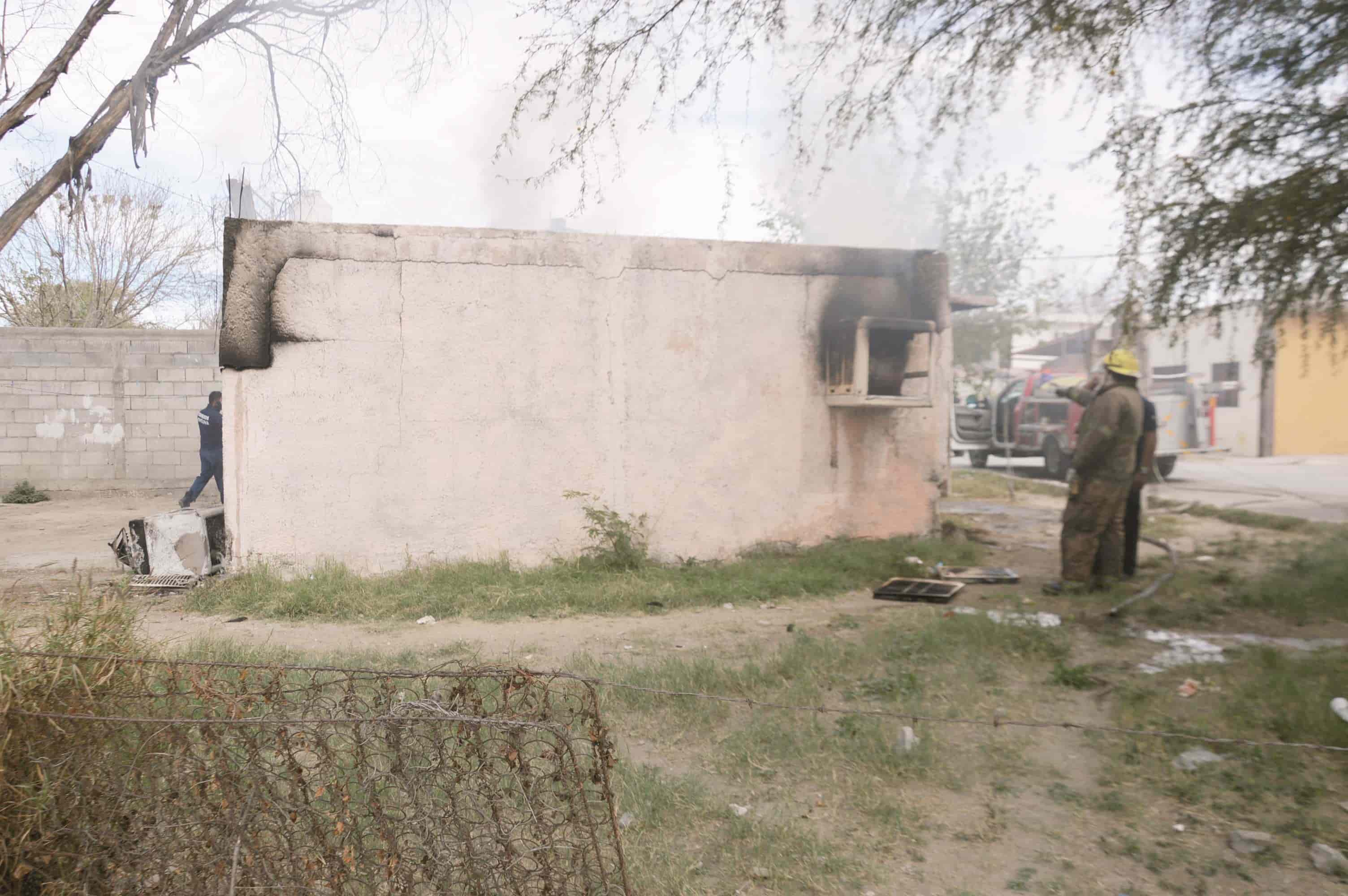 Le quema casa a ex