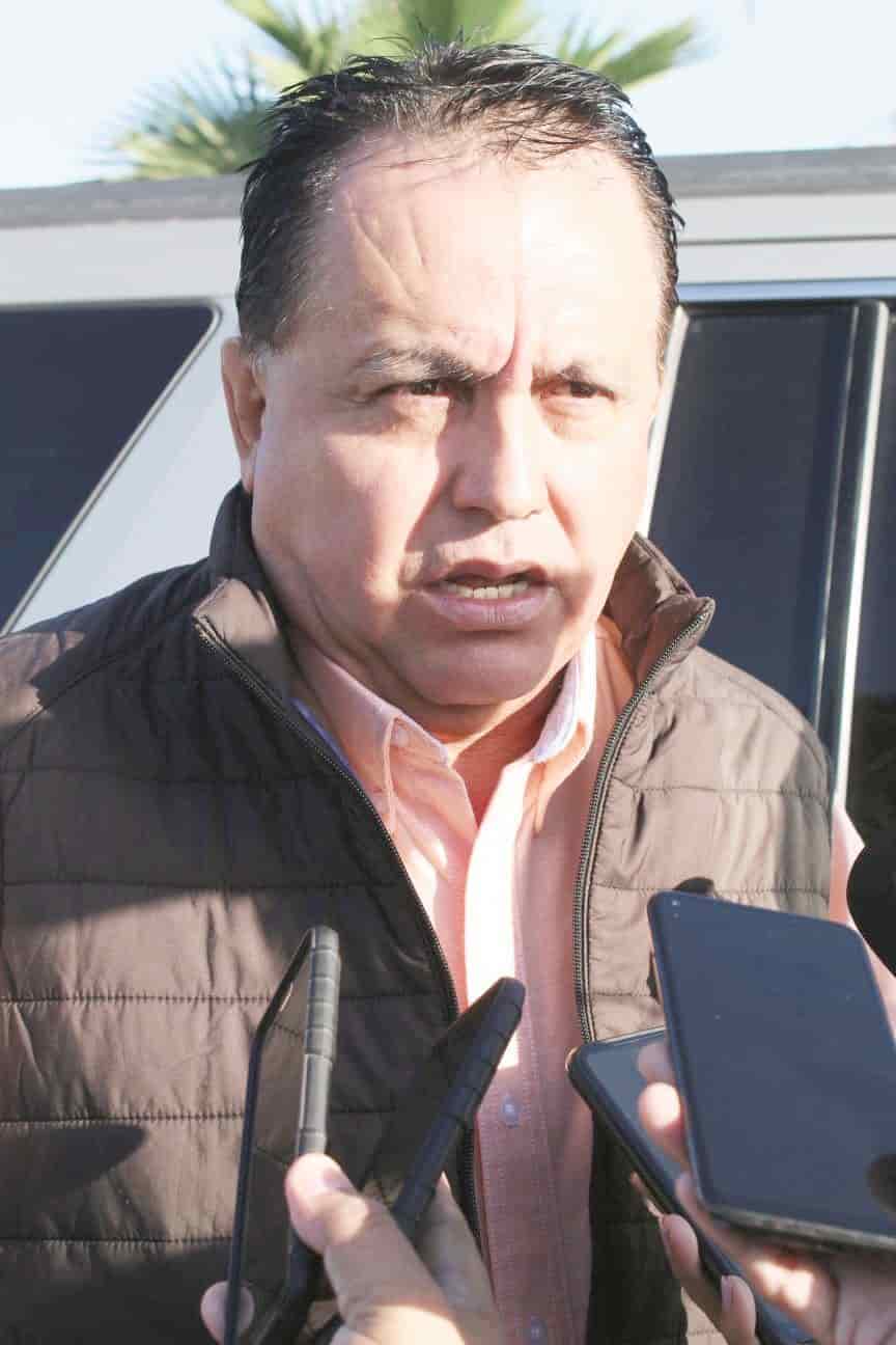 Buscan obreros alternativas de transporte