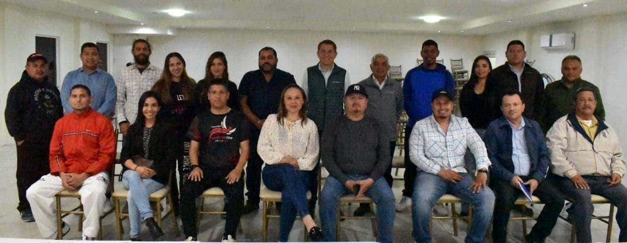 Conforma Hugo el Comité Deportivo