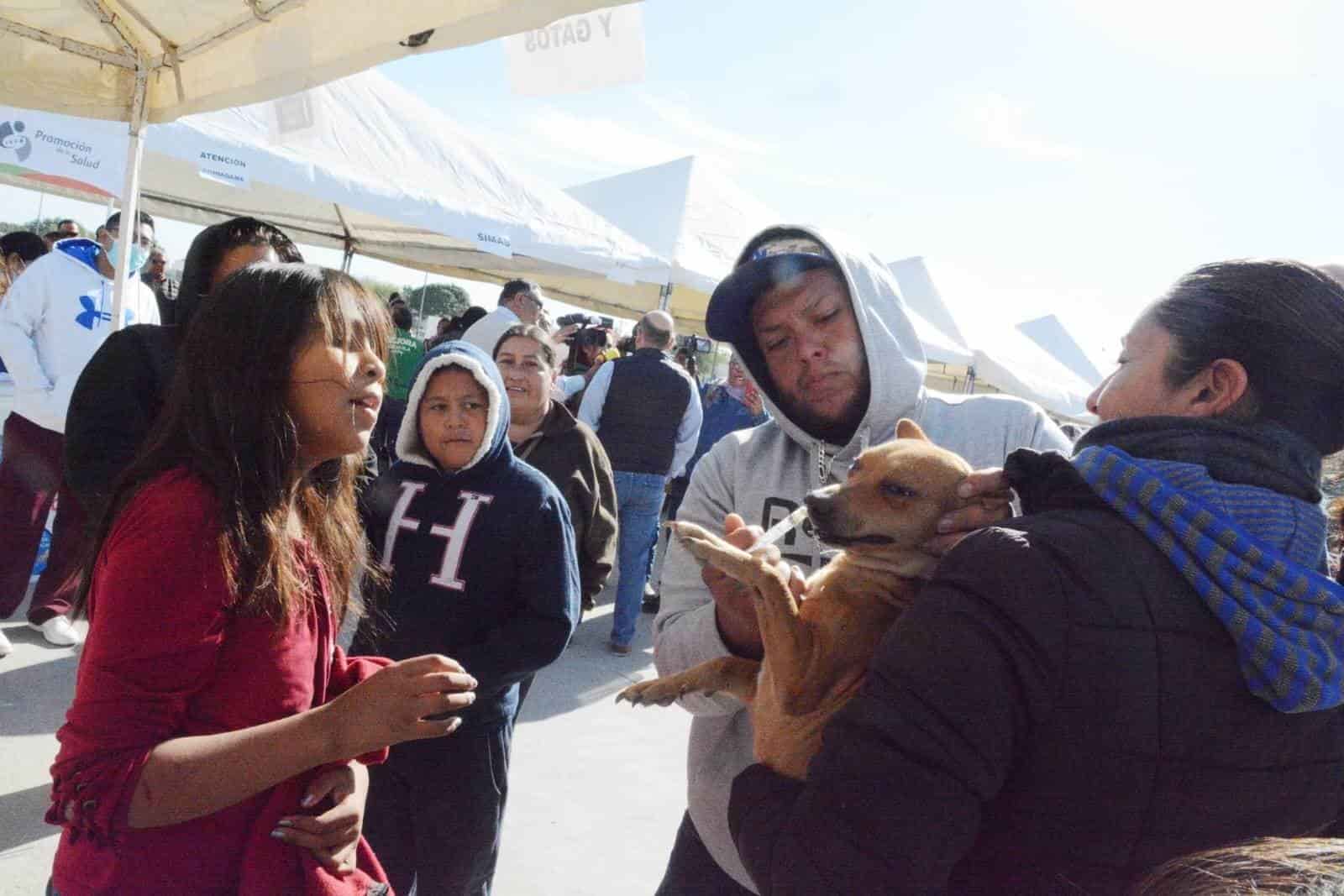 Realiza Sabinas, “Jueves Contigo”