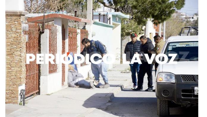 Lo encuentra la muerte en la calle 