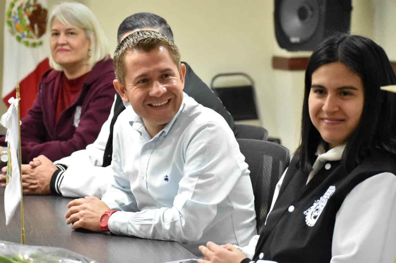Inauguran Avenida Humberto Dávila