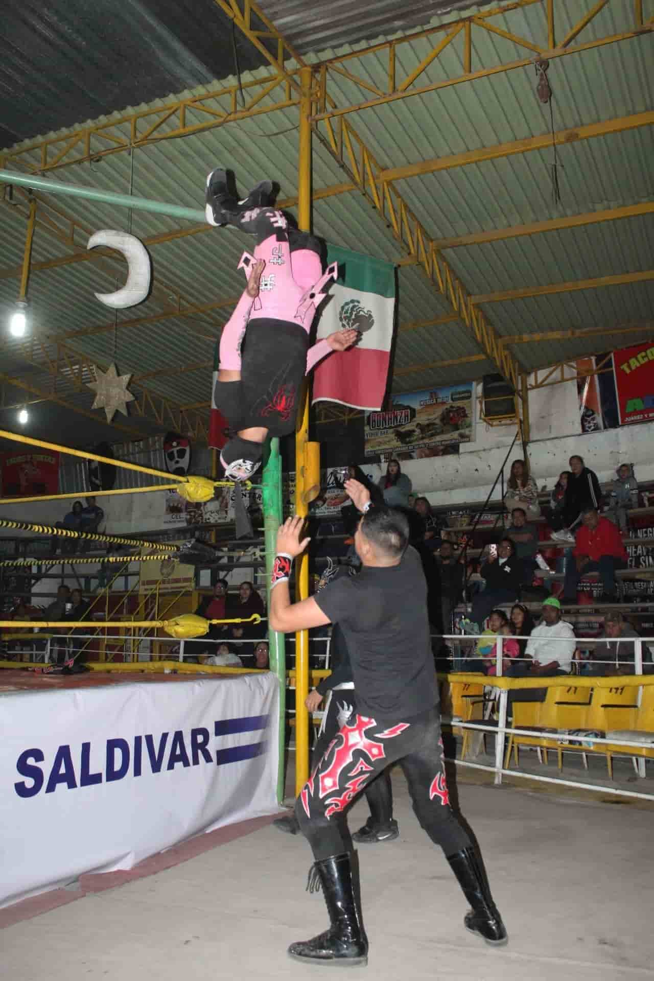 Lucha estelar en revancha