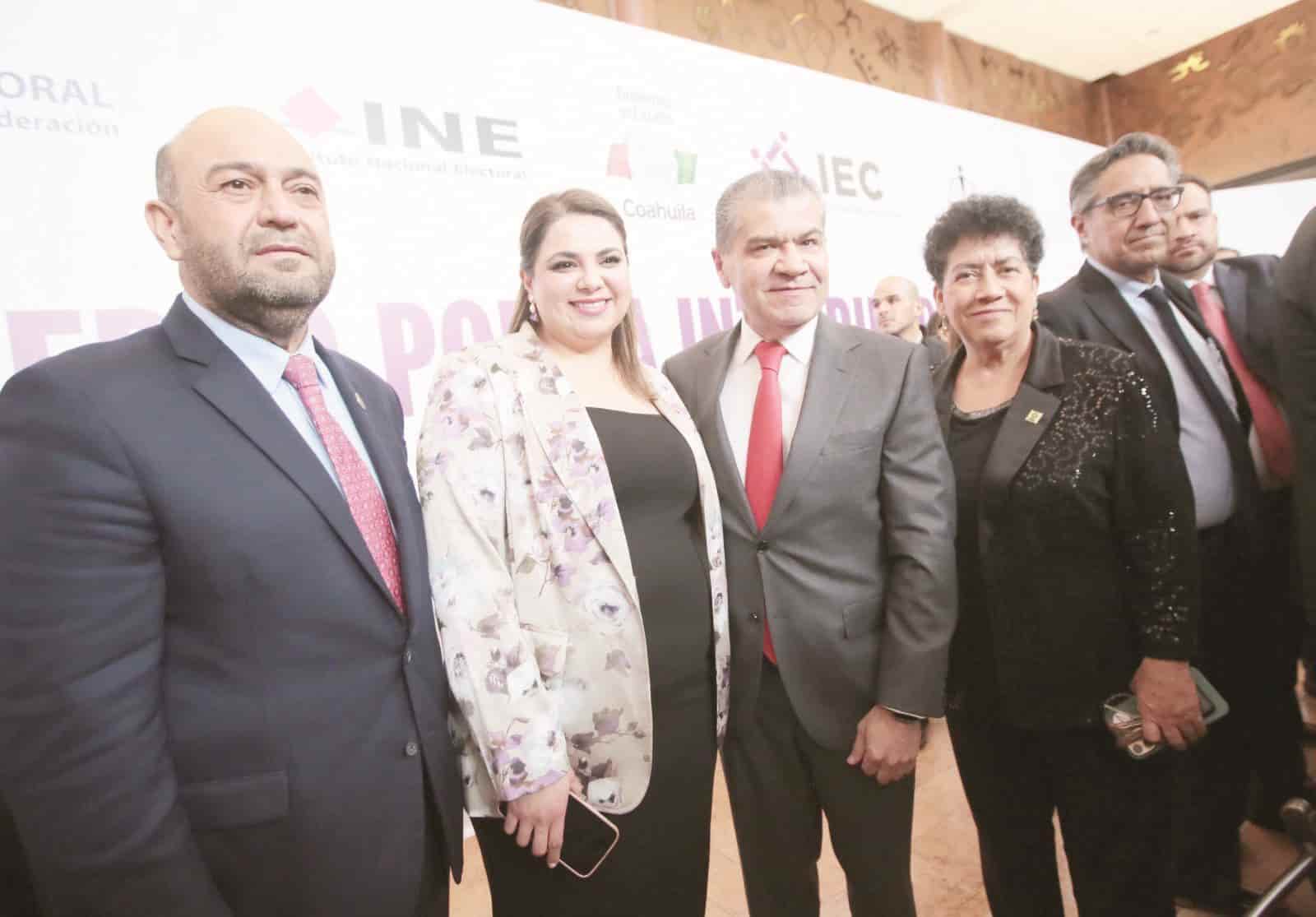 Firman acuerdo por Integridad Electoral