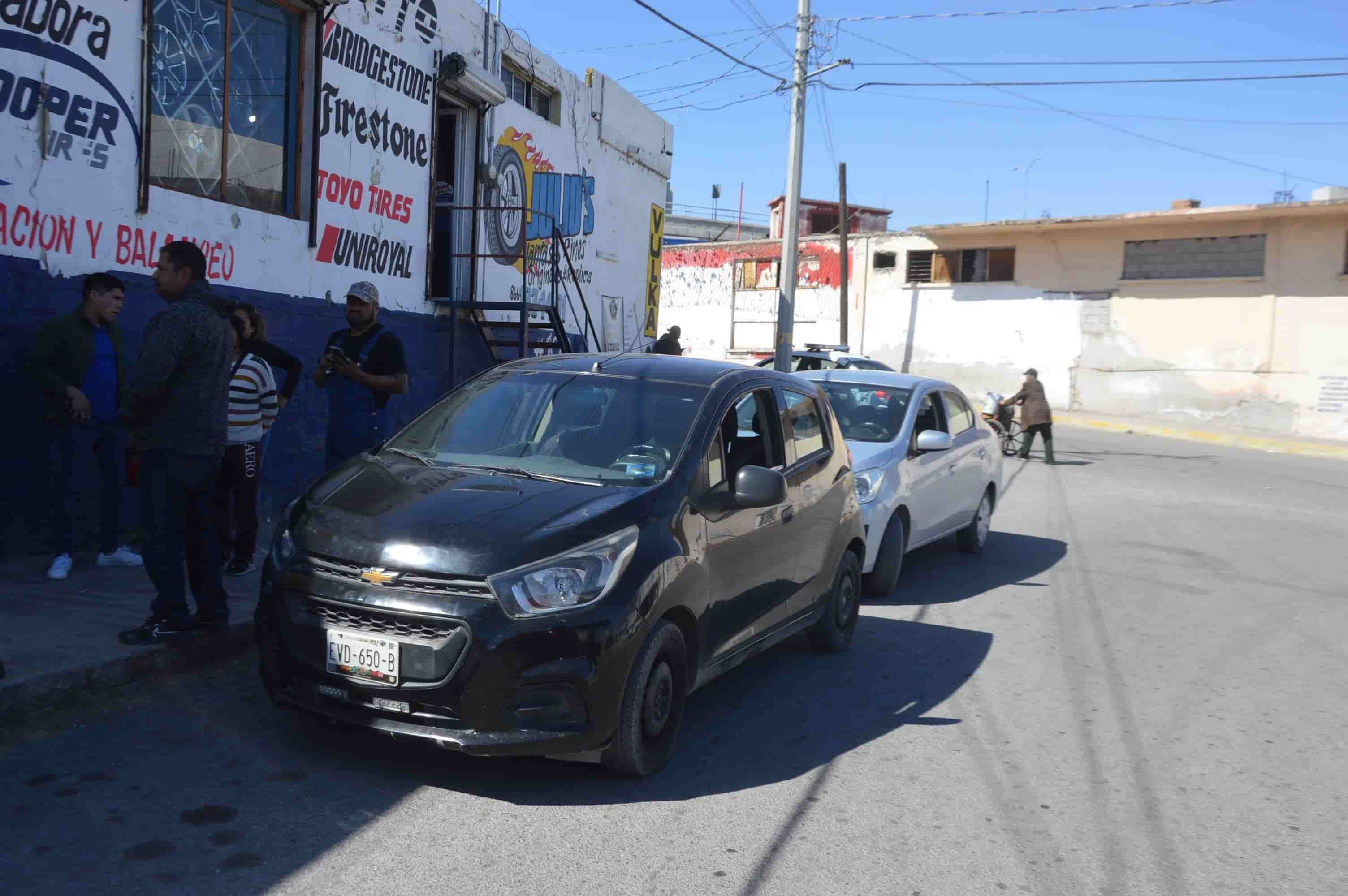 Estrella moto en poste de CFE