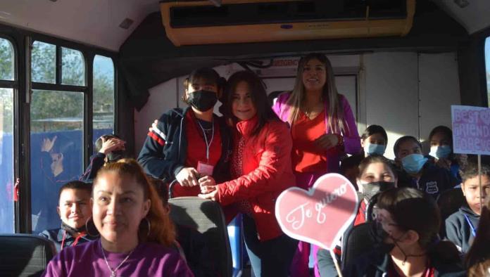 Sin detenerse El Fronterabus