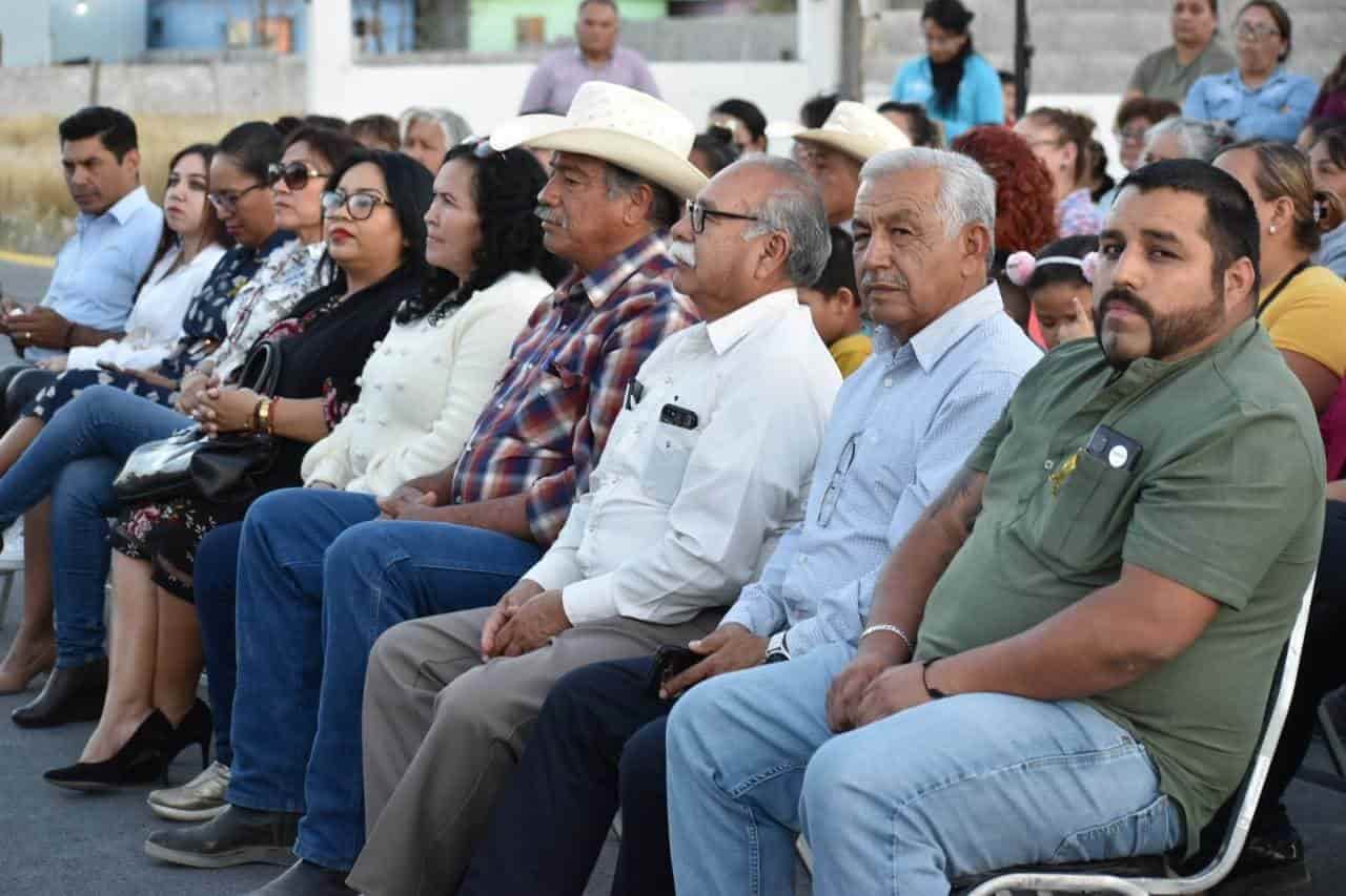 Entrega Hugo pavimento