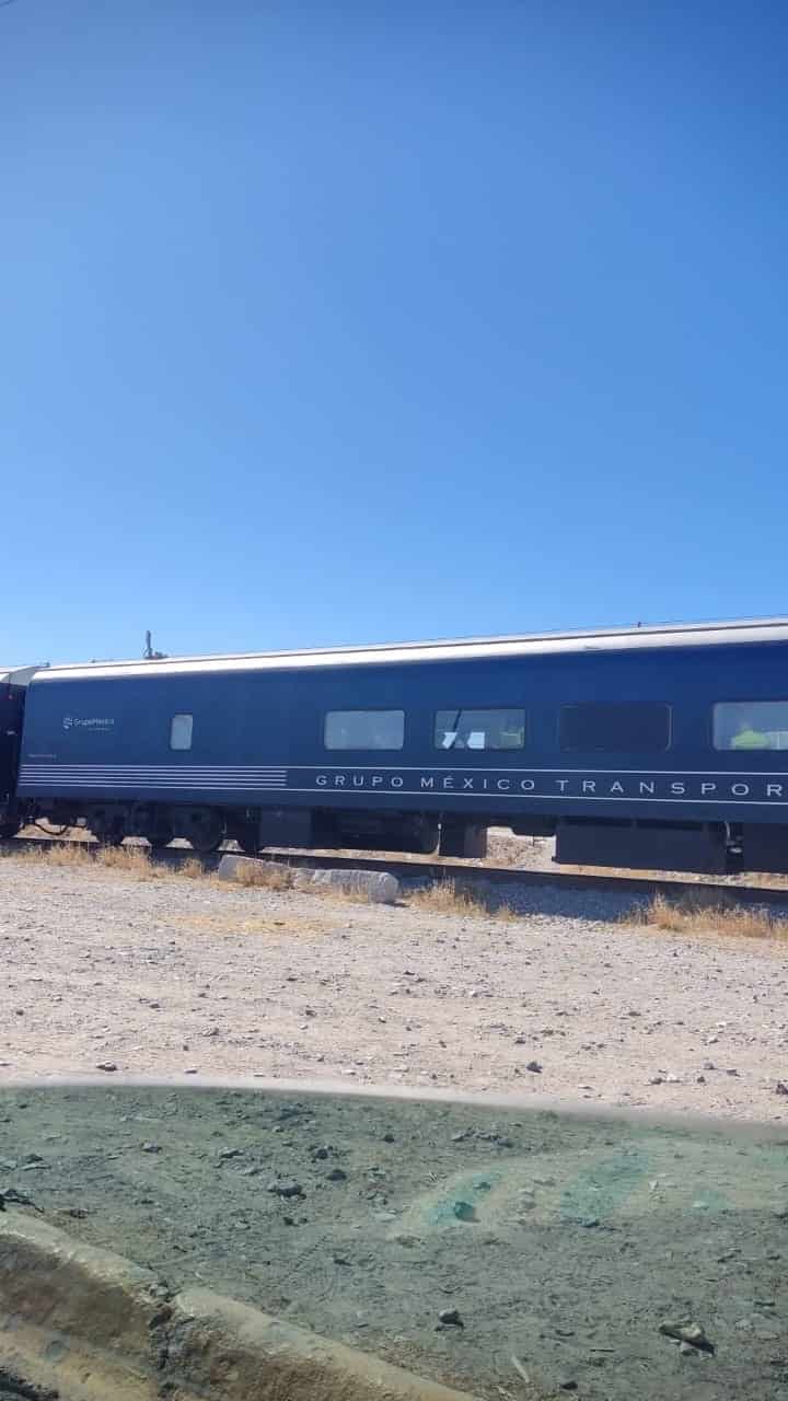 Emociona paso de Tren de pasajeros