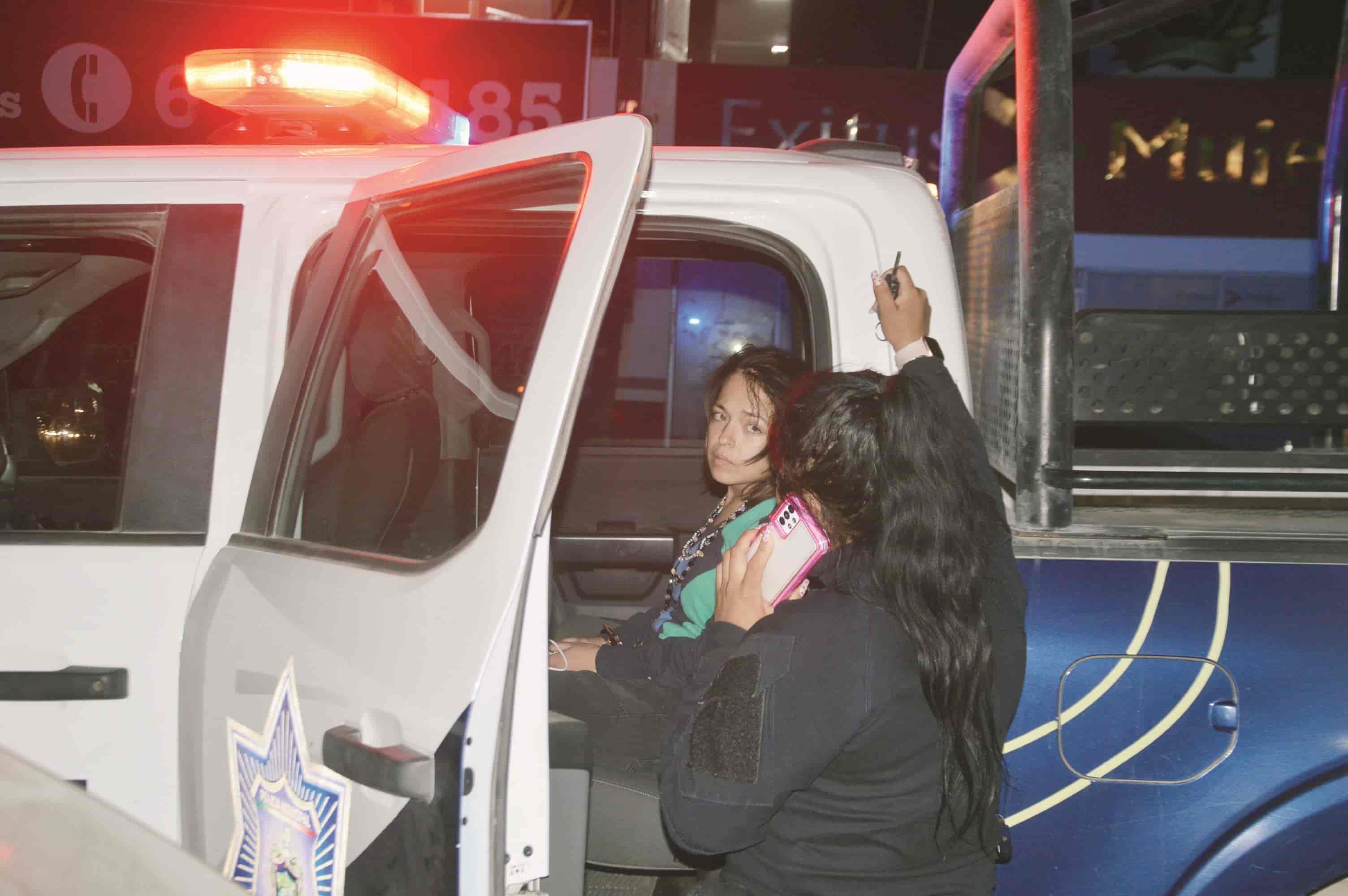 Frustran suicidio dentro de hotel