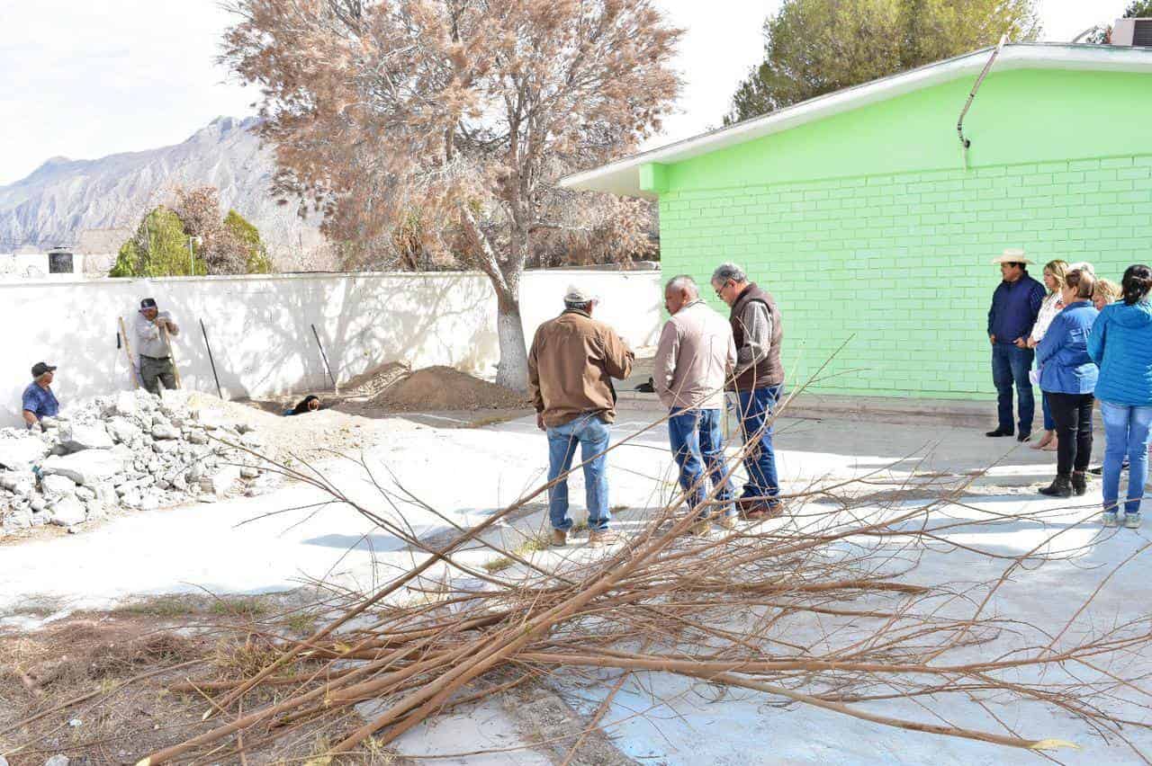 Supervisa obras Beto Villarreal