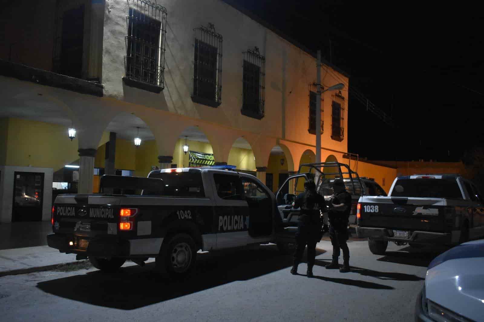 El borracho fue remitido a las celdas el resto de la noche.