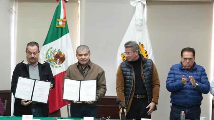 Se reúne Gobernador con familia de desaparecidos