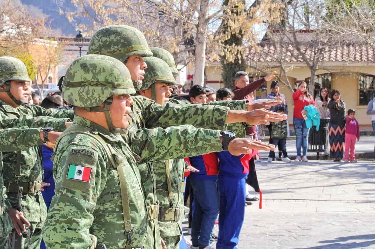 Reconoce Ciénegas al Ejército Nacional