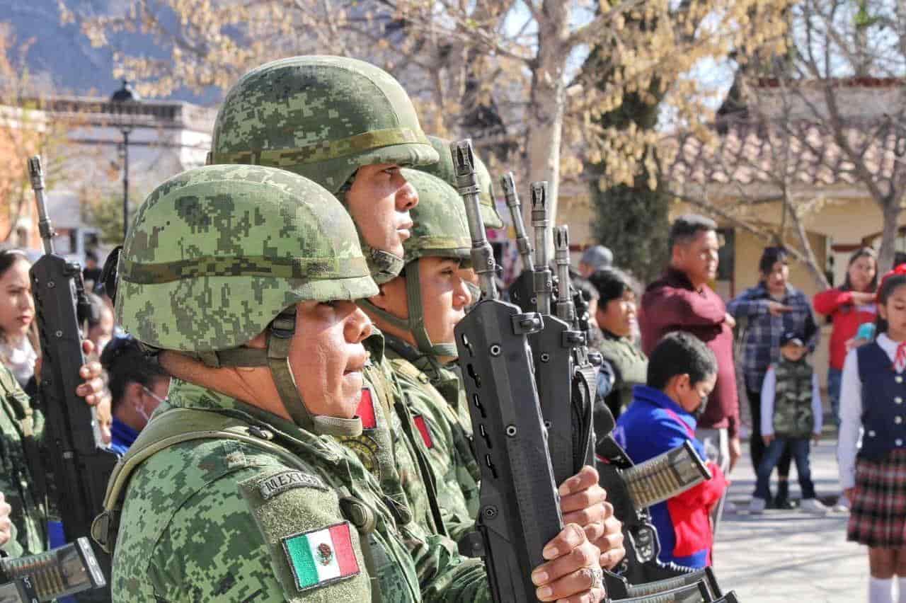 Reconoce Ciénegas al Ejército Nacional
