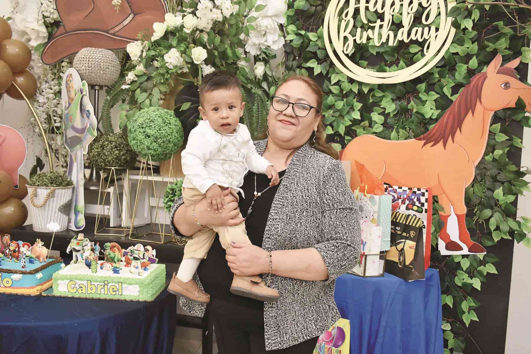 Emilio es nuevo hijo de Dios