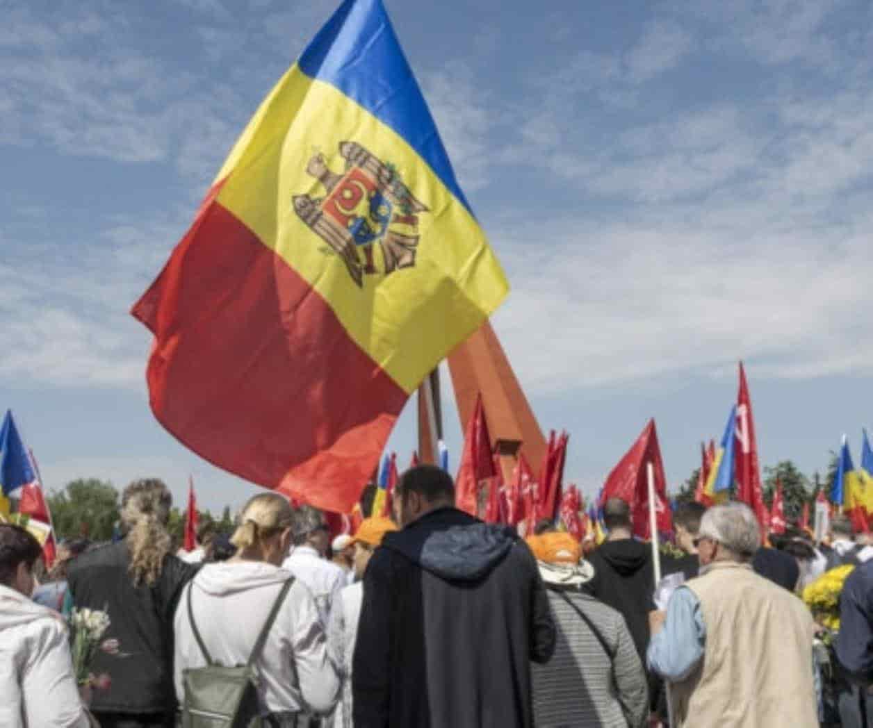 Rusia revoca decreto que respeta soberanía de Moldavia; Apoyan región separatista prorusa