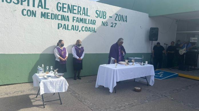 Imponen la ceniza también en Palaú Imponen la ceniza también en Palaú
