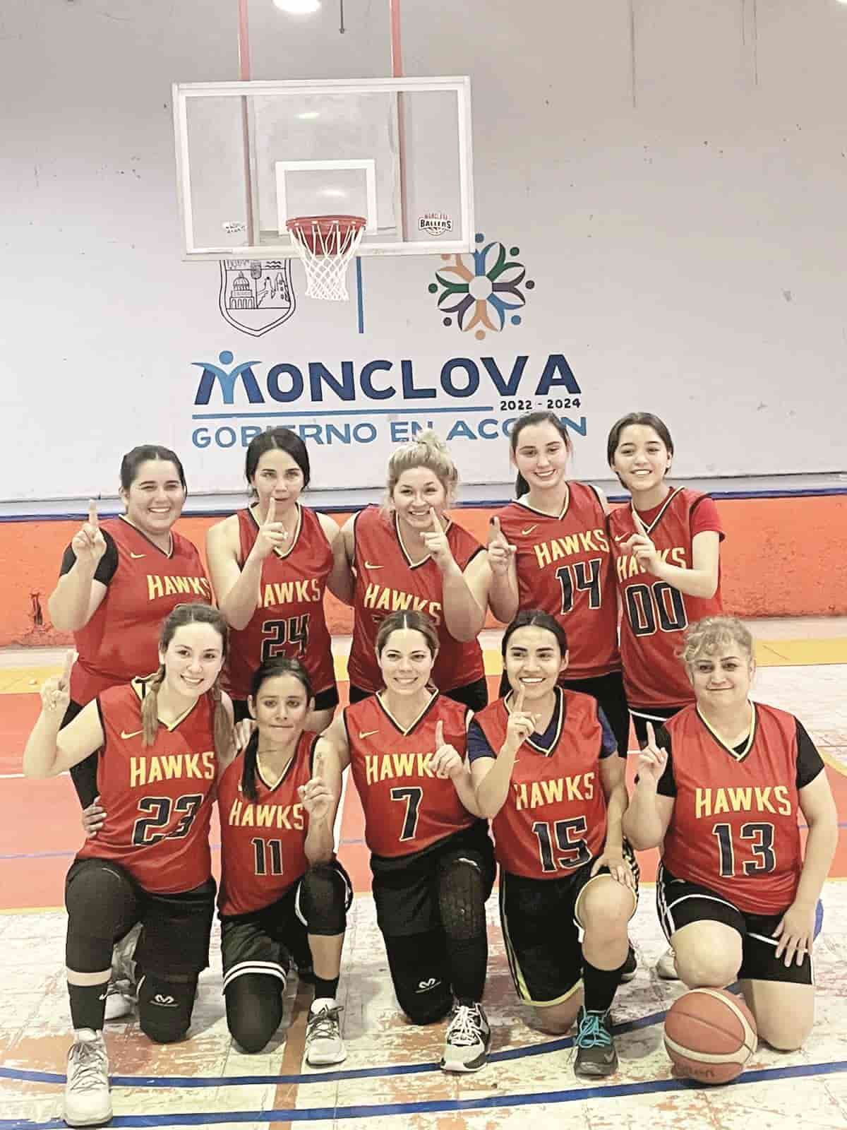 Las Blackhawks son campeonas de la liga municipal Las Blackhawks son campeonas de la liga municipal