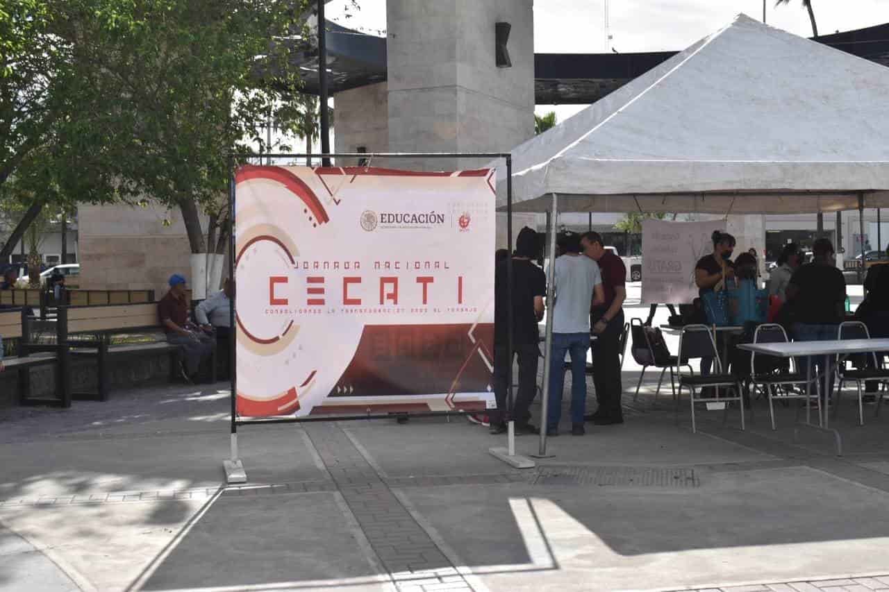 Se unen mujeres a curso de soldadura