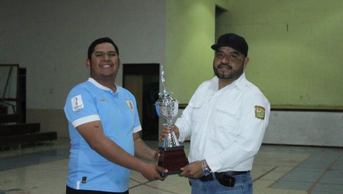 Ganan aguiluchos Torneo de futbol
