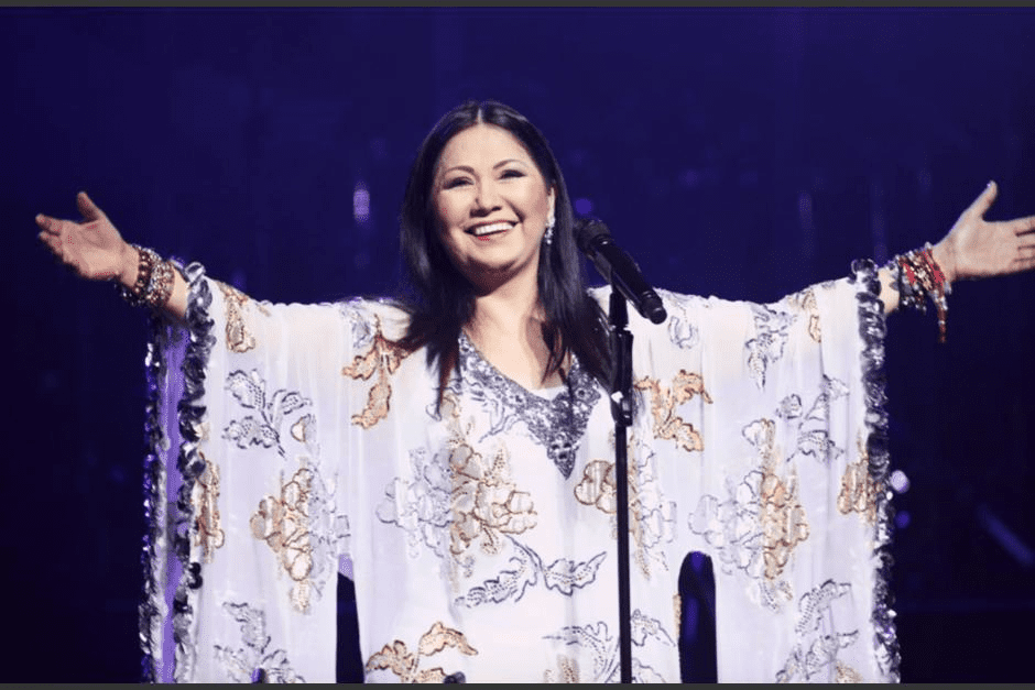 Ana Gabriel le dice adiós a los escenarios tras hablar de política