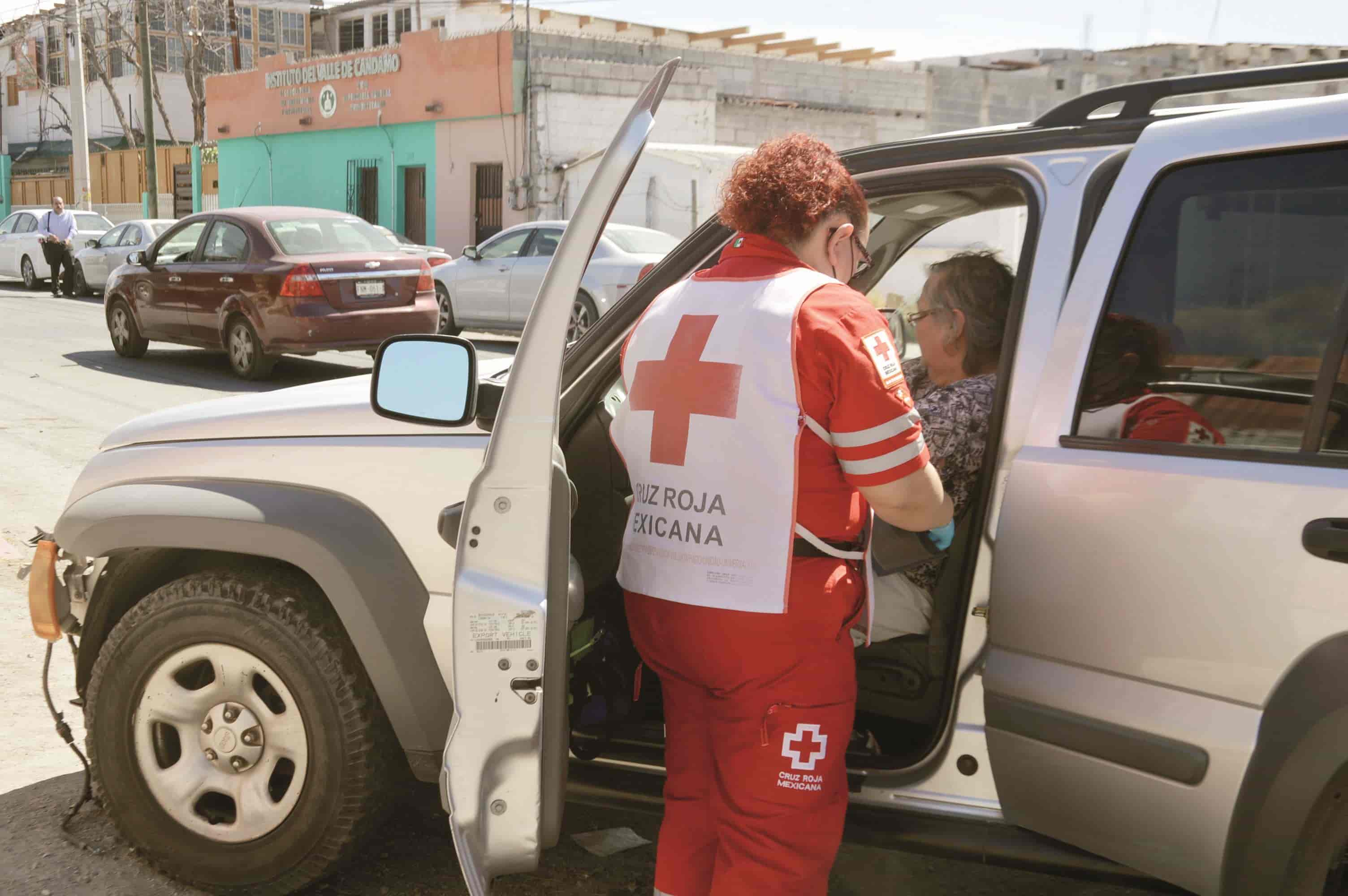 Vuelca y choca troca nuevecita 