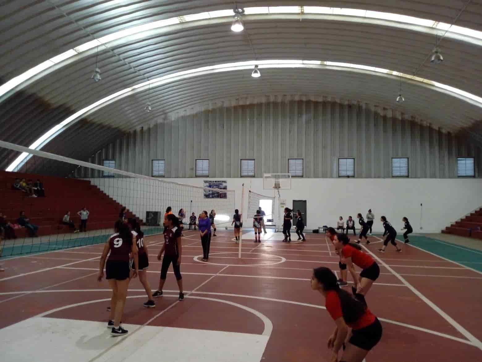 CONTINÚA ACTIVIDAD EN LIGA ESTUDIANTIL 