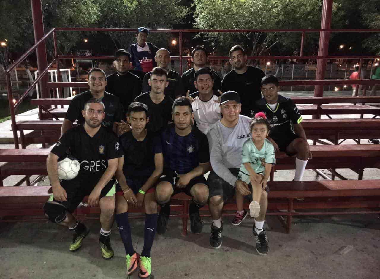 Machines aparece con goleada para vencer a Cuervos en el futbol 7 jornada 9.