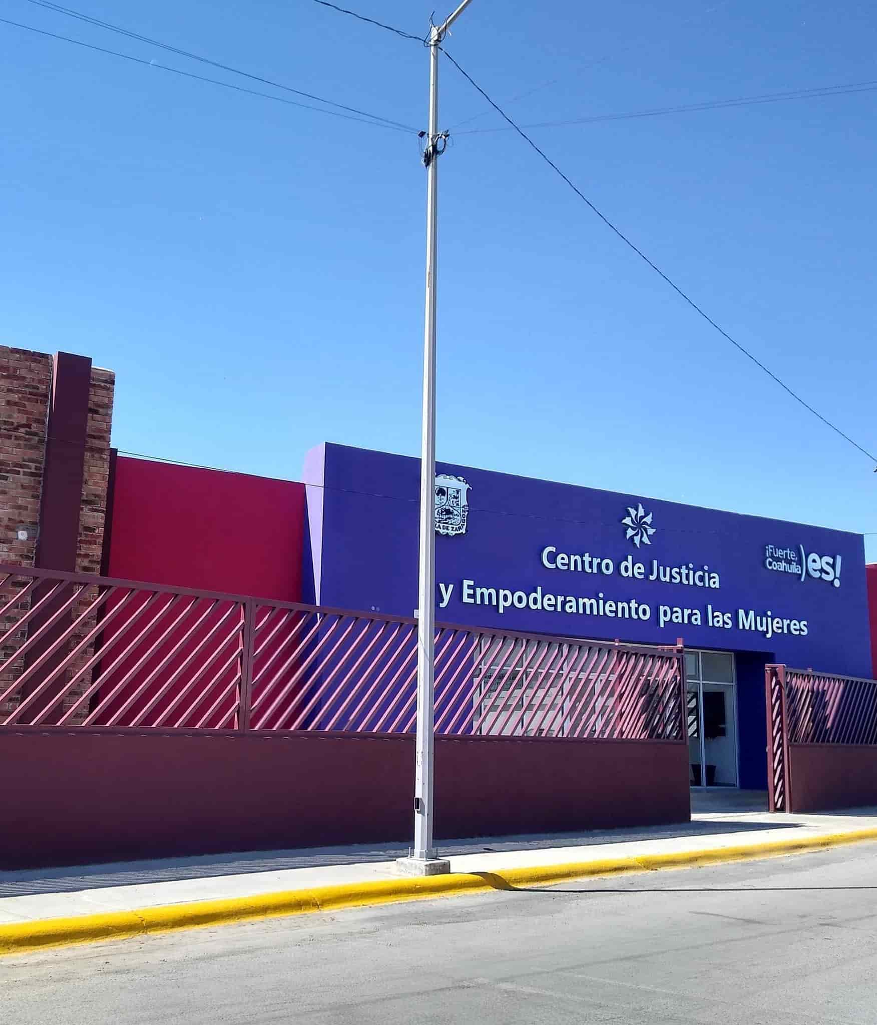 Avanza empoderamiento educativo para mujeres 
